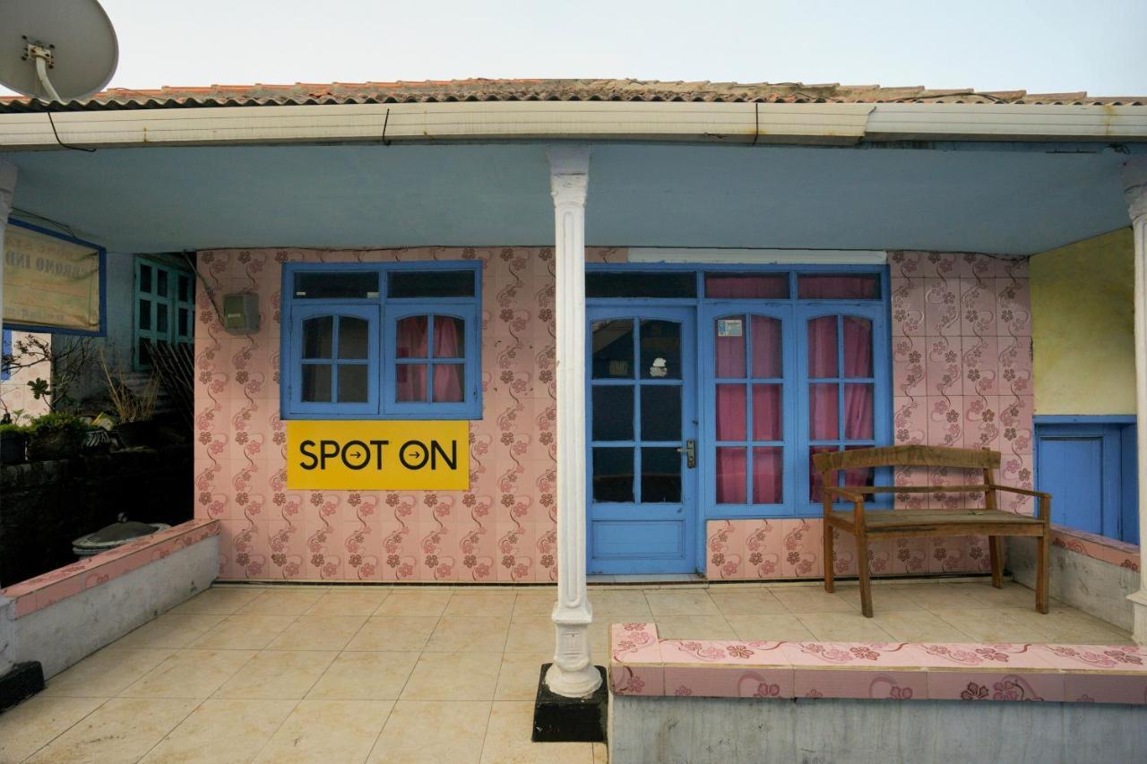 Spot On 2126 Bromo Indah Homestay Probolinggo Exteriör bild